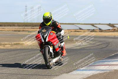 media/Nov-03-2024-TrackDaz (Sun) [[44580f4982]]/B Group/1220pm (Wheelie Bump)/